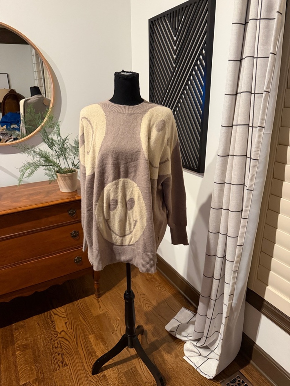 Bibi Taupe and Cream Smiley Face Knit crewneck sweater medium